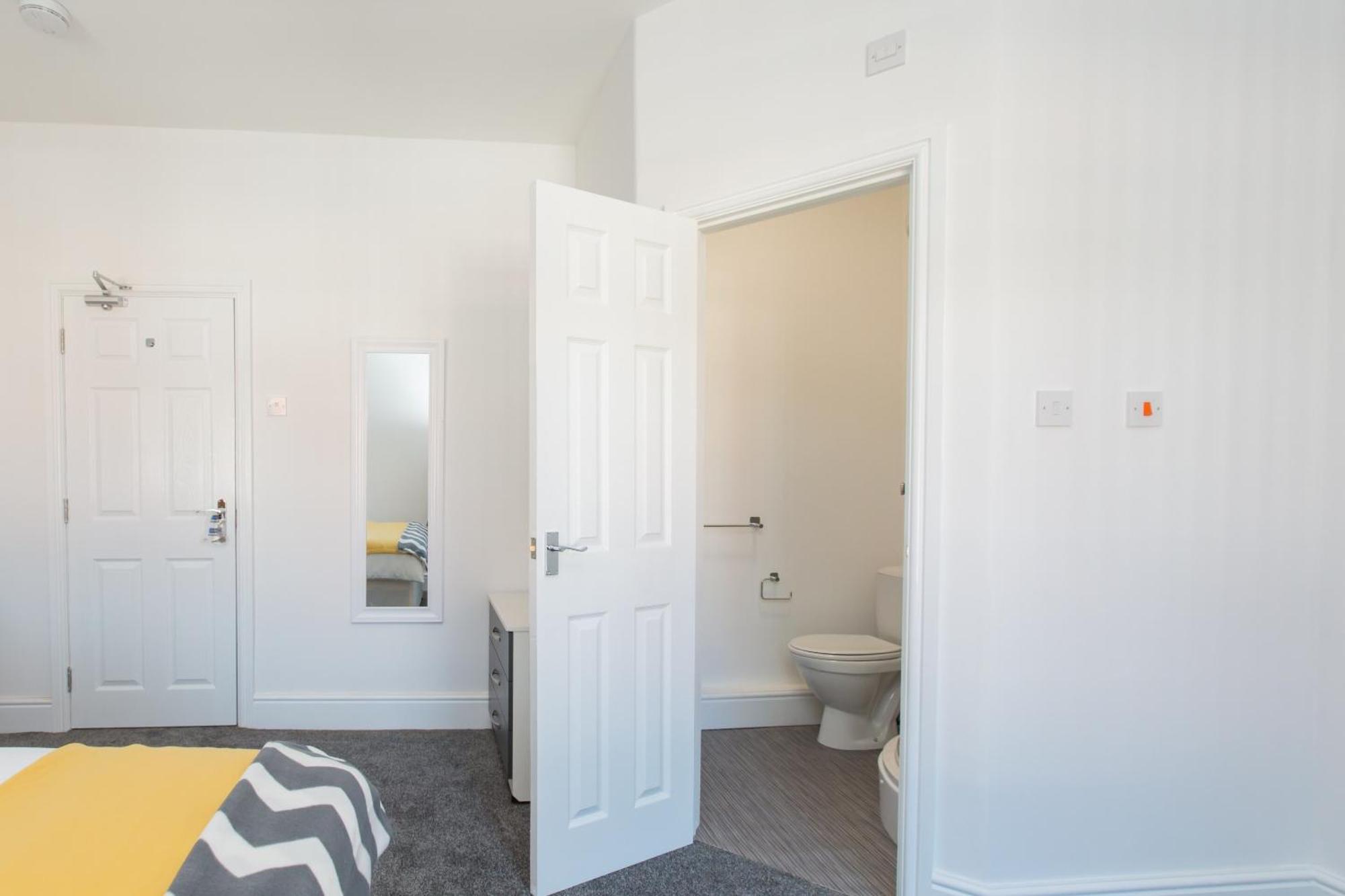 Crewe Rooms Brooklyn Street Екстериор снимка